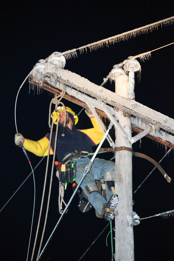 Consumers Energy Crews Stand By for Possible Outages