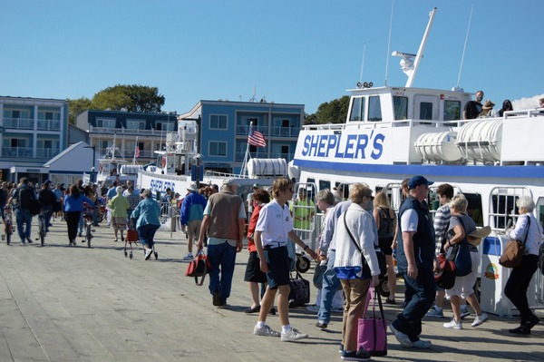New Luggage Tracking System & Fees Postponed By Shepler's Ferry