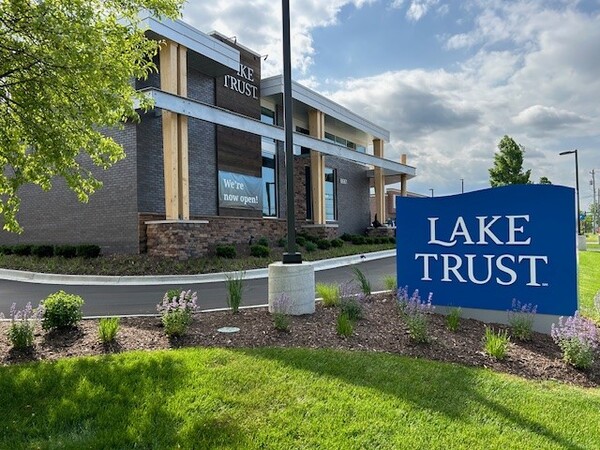 Lake Trust Credit Union Shows Off Remodeled "Relationship Center" in Brighton