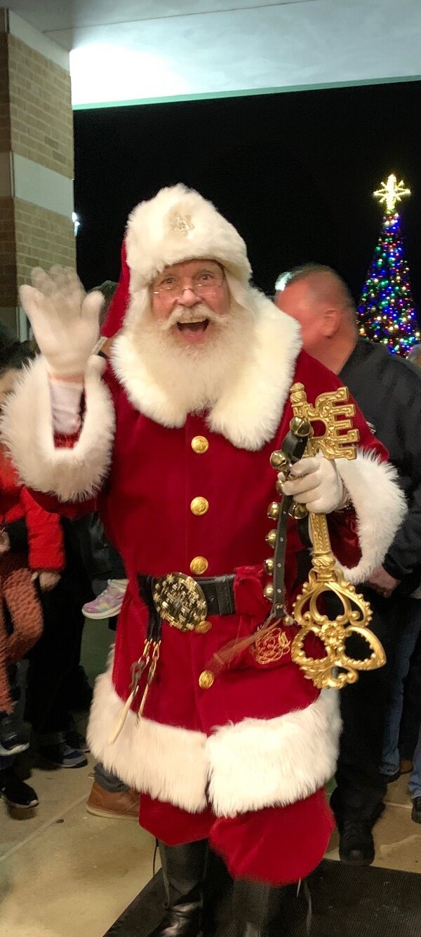 Santa Lighting Wixom's Christmas Tree During Friday's Festival