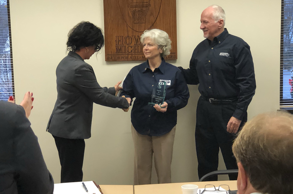 Howell Couple Receives Volunteers Of The Year Recognition