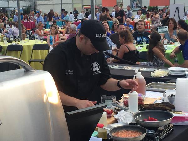 Diamonds Chef Defends Iron Chef Title At Gleaners Benefit