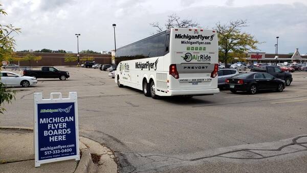 Livingston County Approves Continued Shuttle Bus Service to Detroit Metro Airport