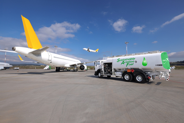 Michigan Lawmakers Consider Bill That Could Shape Future Of Jet Fuel