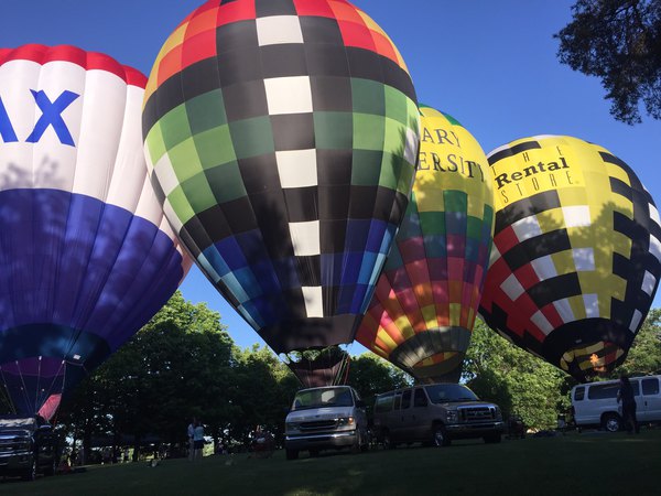 Pilots Get Fired Up At Michigan Challenge Balloonfest Preview